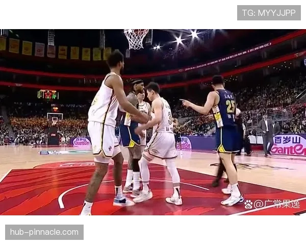 篮球规则解析：合理冲撞原则在实际对抗中如何正确应用？